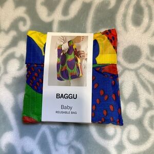 BAGGU Baby Reusable Bag in Electric Strawberry Mix